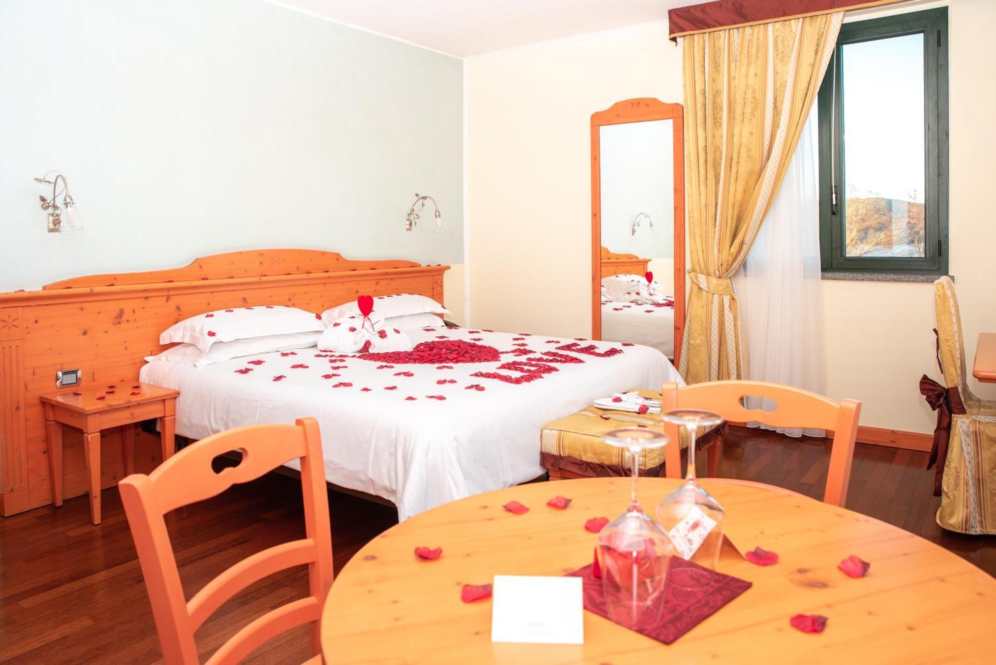 Hotel Montelago Ternate (Varese)